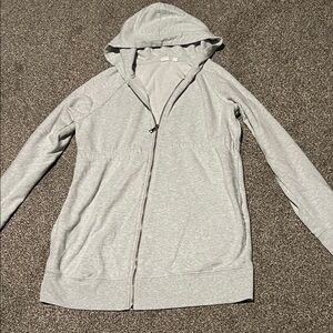 Hardly worn/like new women’s size small Gap maternity zip-up hoodie (gray)